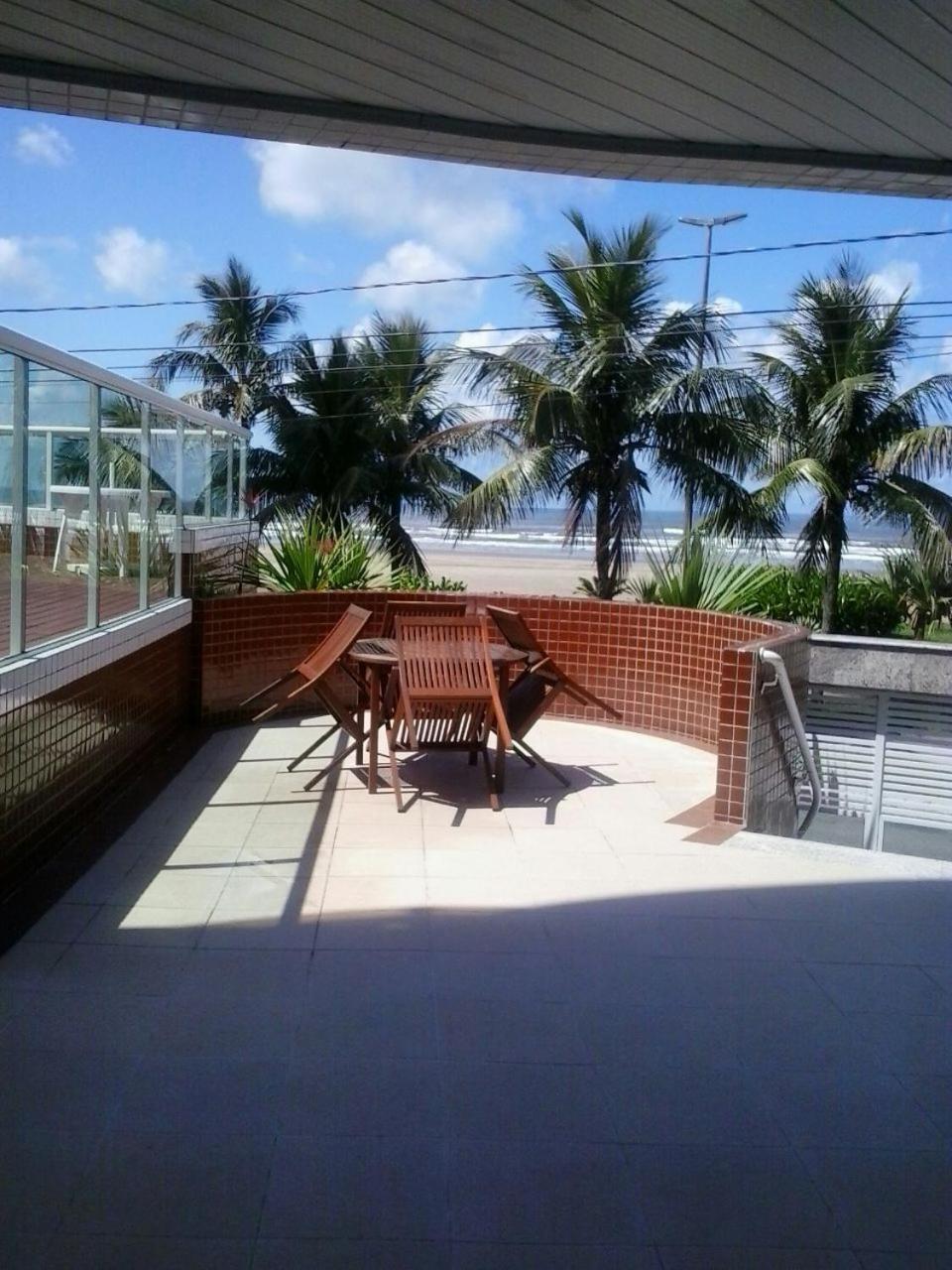 Апартаменты Frente Mar Piscina Churrasqueira Wifi Garagem Portaria 24Hs Solemar Экстерьер фото